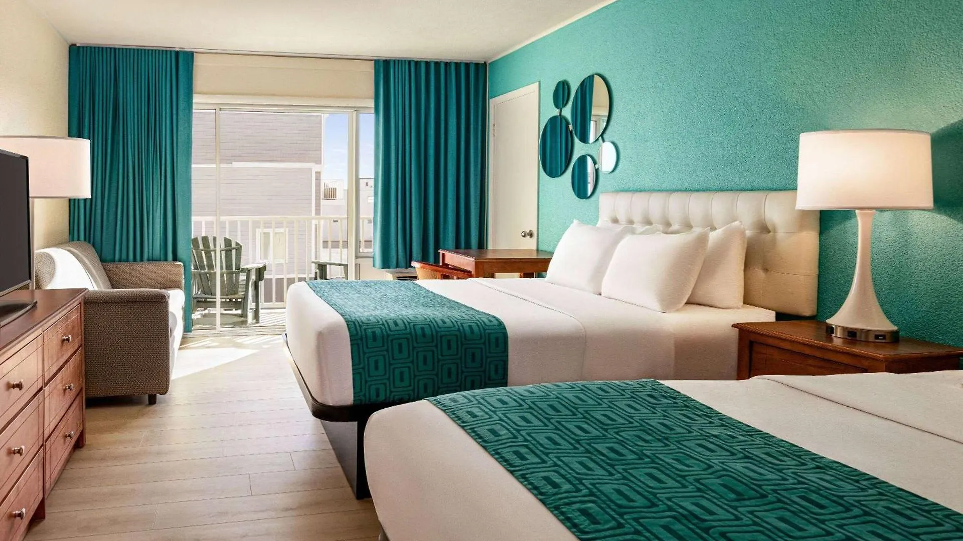 Howard Johnson By Wyndham Ocean City Oceanfront Hotel