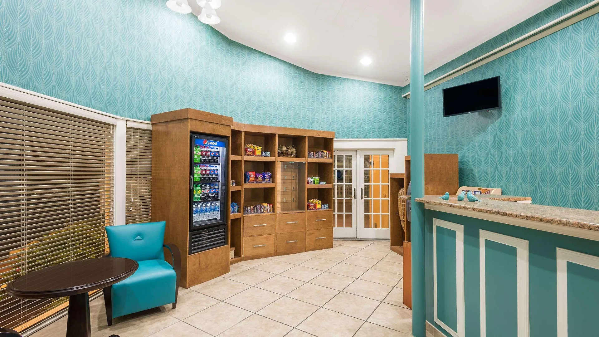 Howard Johnson By Wyndham Ocean City Oceanfront Hotel