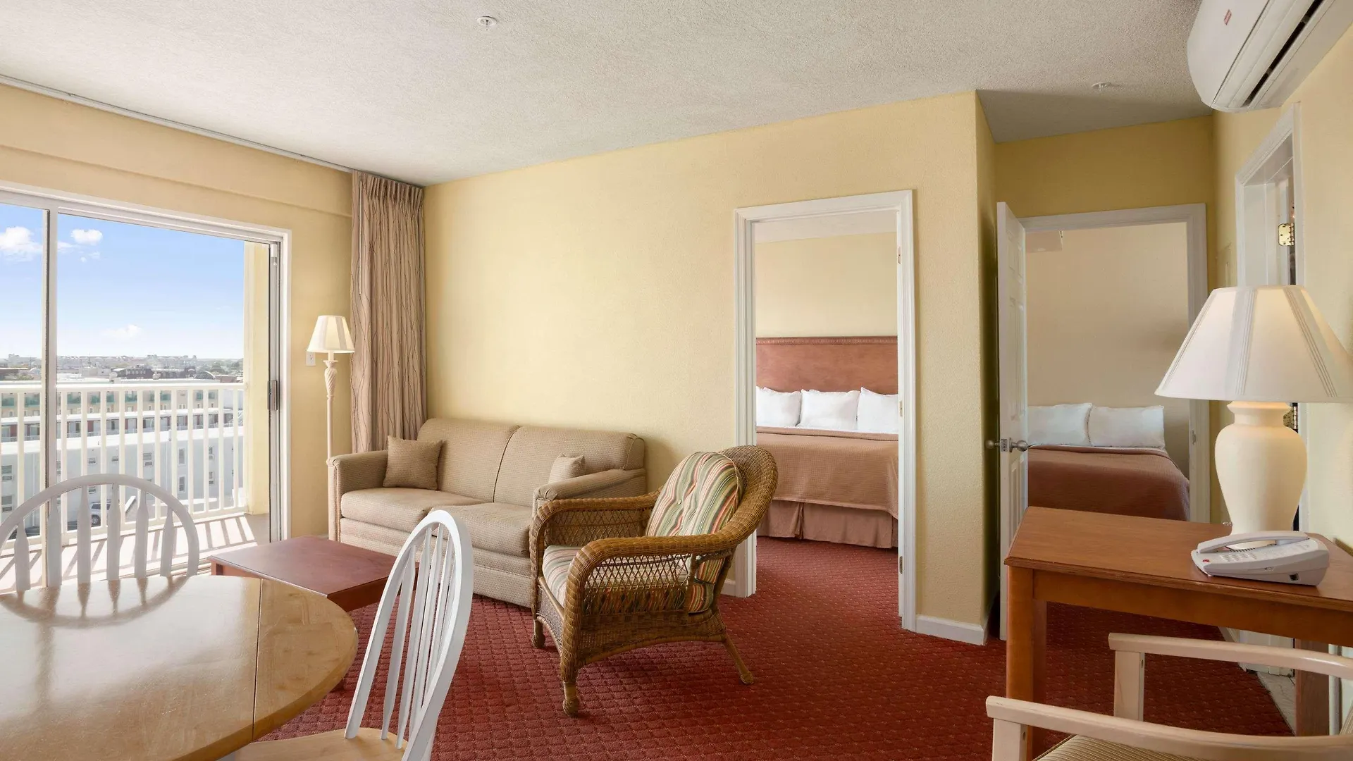 Hotel Howard Johnson By Wyndham Ocean City Oceanfront