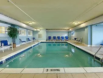 Howard Johnson By Wyndham Ocean City Oceanfront Hotel